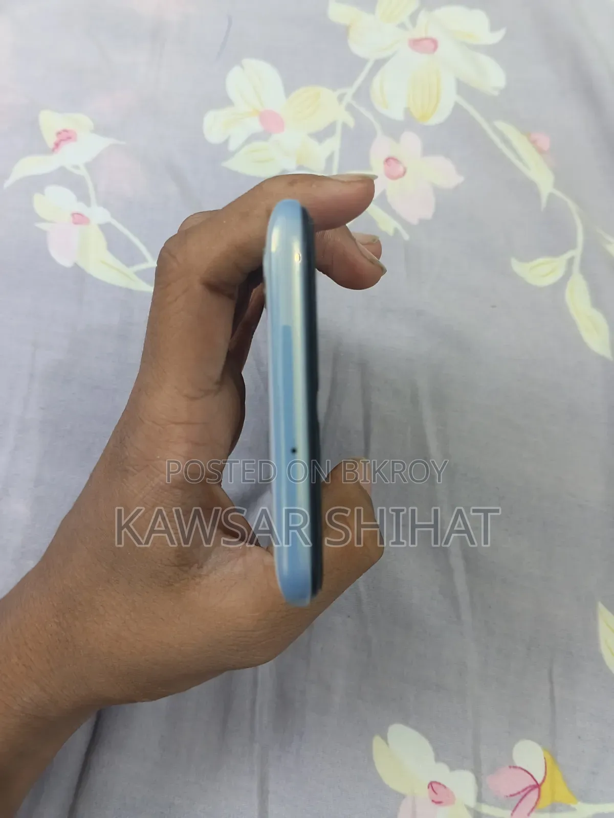 স্যামসাং গ্যালাক্সি এ৫০ ১২৮ জিবি হোয়াইট