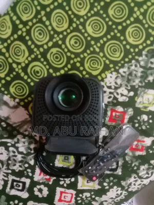 HY 320 Mini Projector