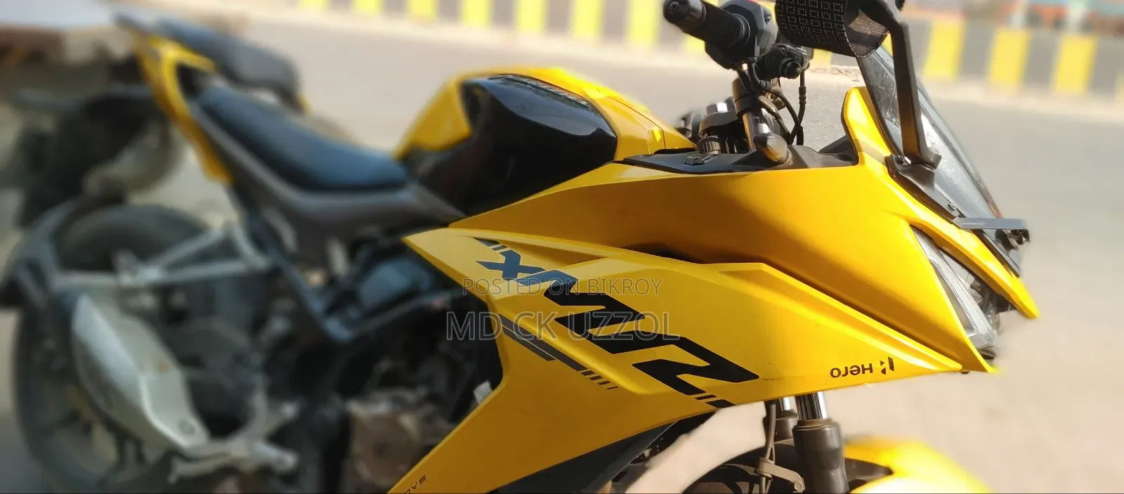 Hero Karizma XMR 210 2025 Yellow