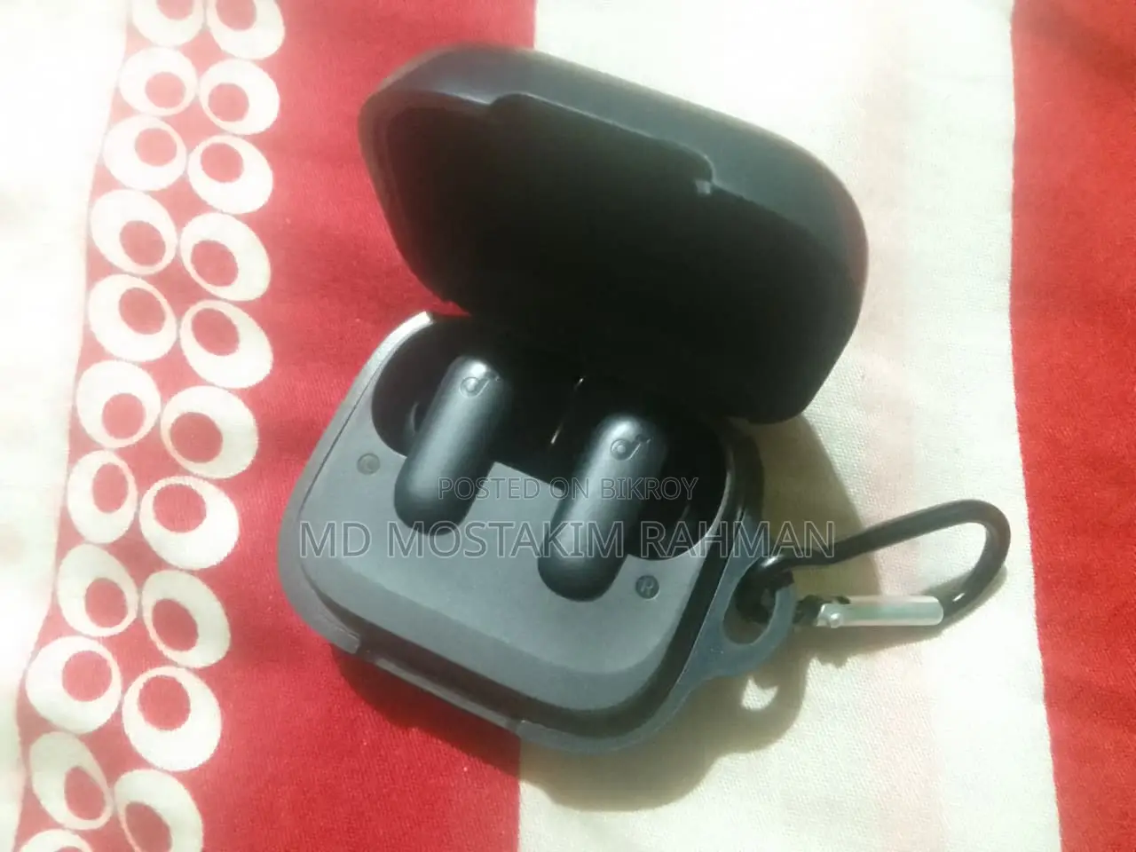 Soundcore P30i Airbuds (With Box & Warranty)