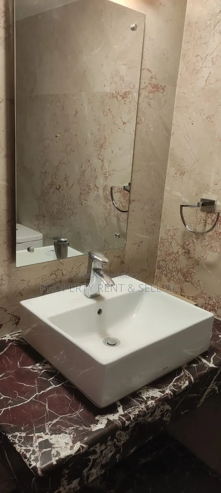 Furnished 4-Bedroom Apartment in Property Rent Sell, Banani for rent