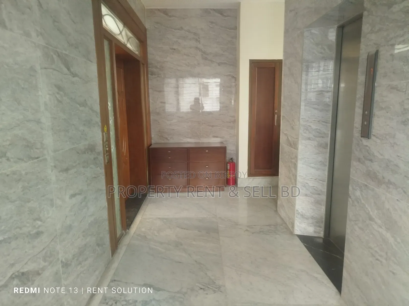 4 Bedroom Apartment in Property Rent Sell, Banani for rent