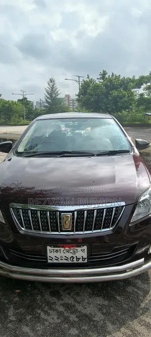 Toyota Premio 1.5 Front-Wheel Drive 2015 Maroon