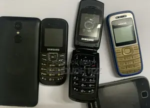 মোবাইল ফোন ব্ল্যাক