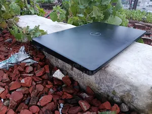 Laptop Dell Latitude 5580 8GB Intel Core i5 SSD 256GB