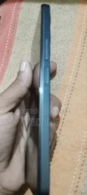 Vivo Y19s 128 GB Blue