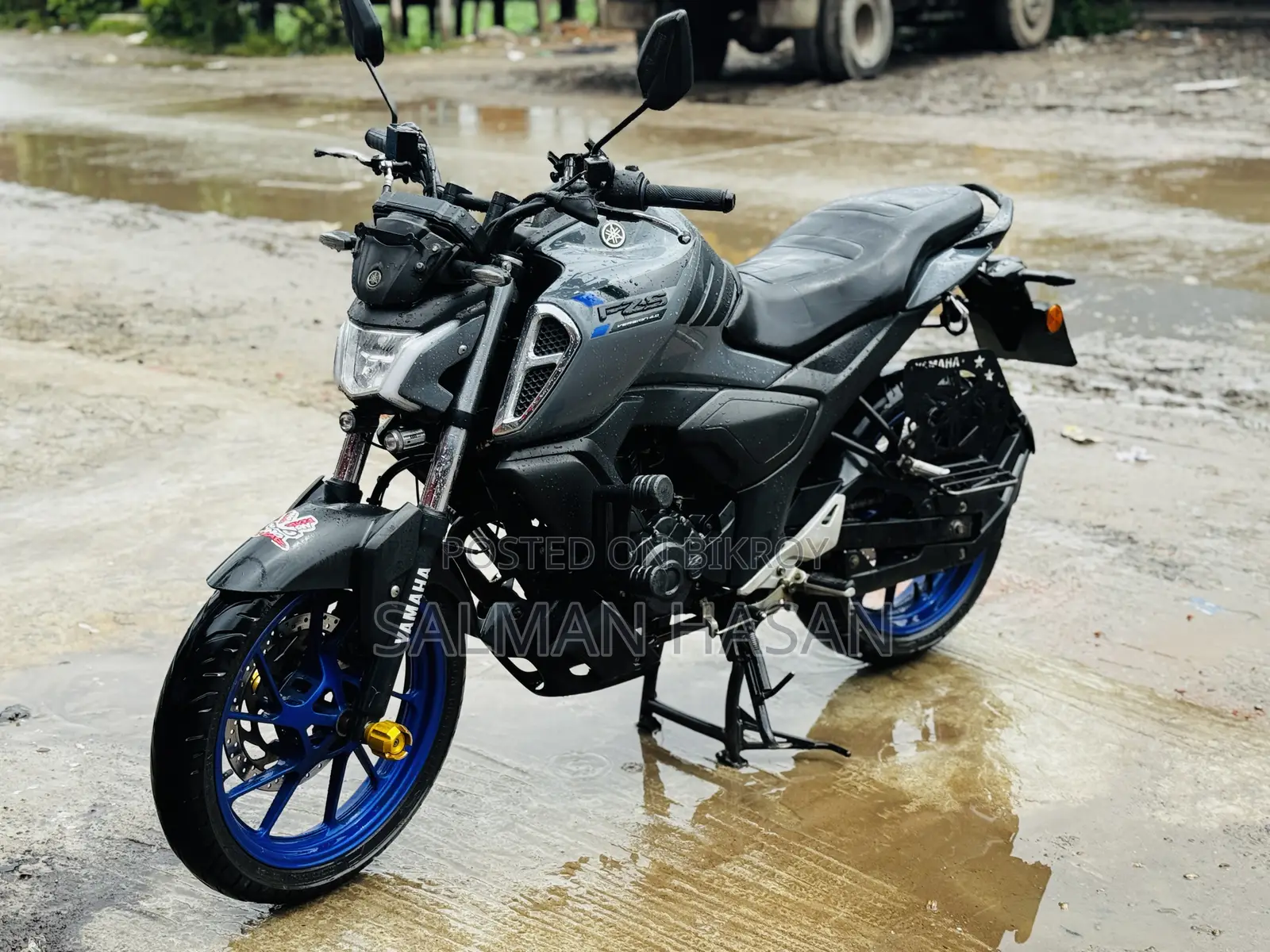 Yamaha 2022 Gray