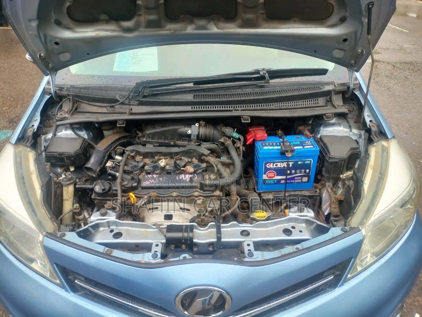 Toyota Vitz 1.3 AWD 3-door 2011 Blue