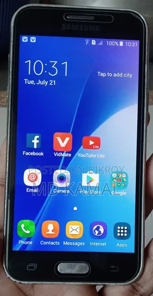 Samsung Galaxy J2 8 GB Black