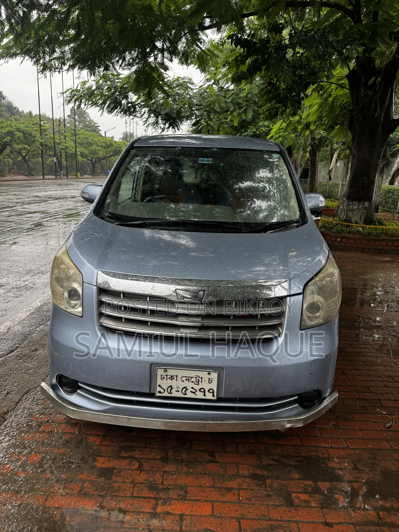 Toyota Noah 2009 Blue