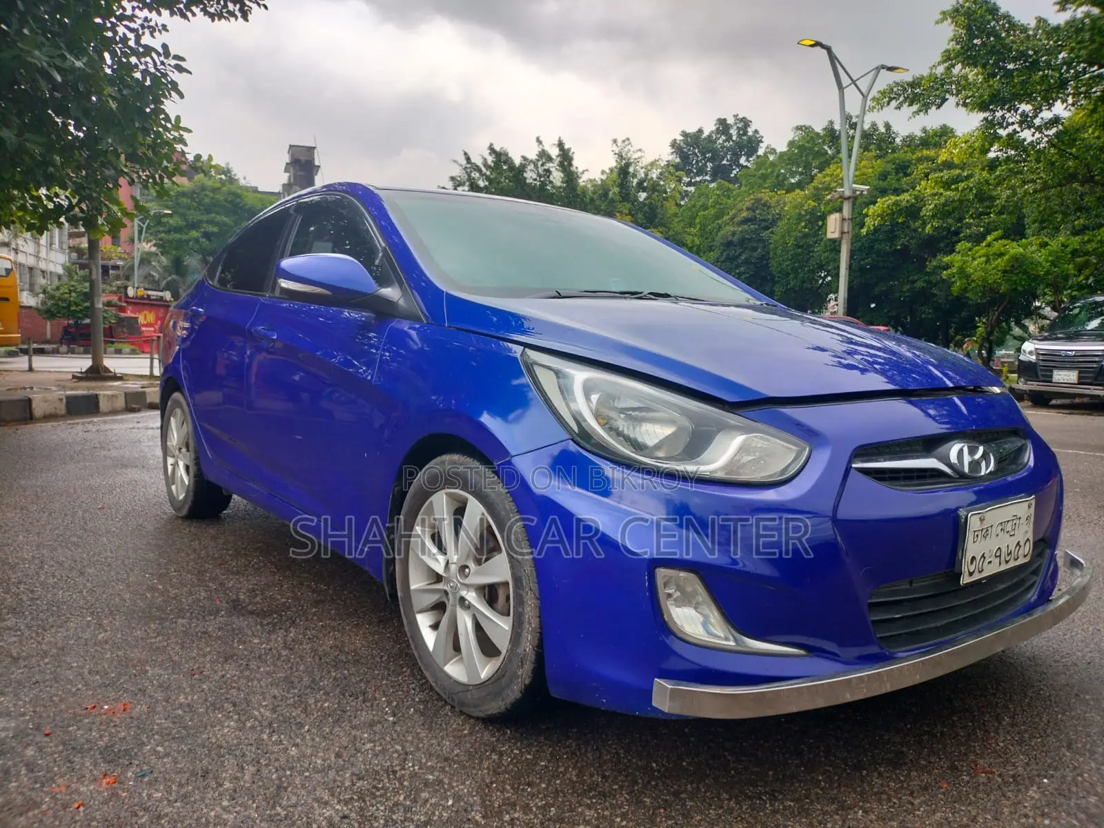 Hyundai Accent GLS 2013 Blue