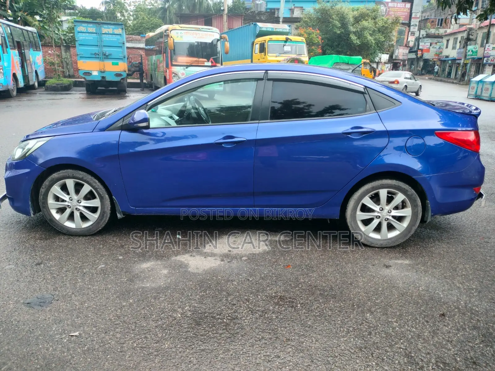 Hyundai Accent GLS 2013 Blue