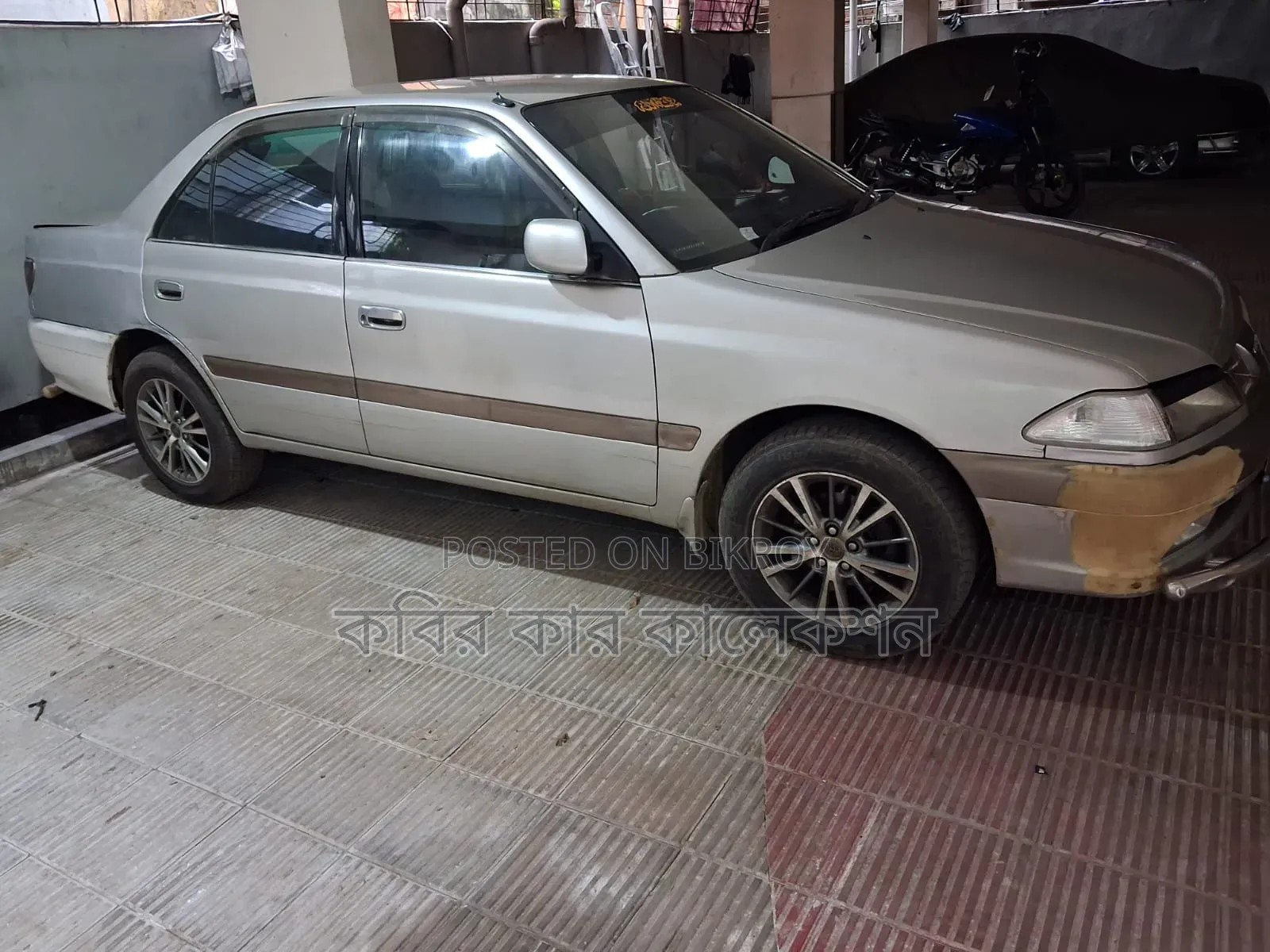 Toyota Carina 1998 Silver