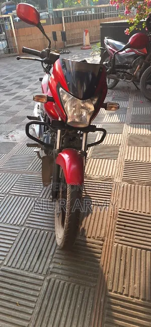 Hero ACHIEVER 2018 Red