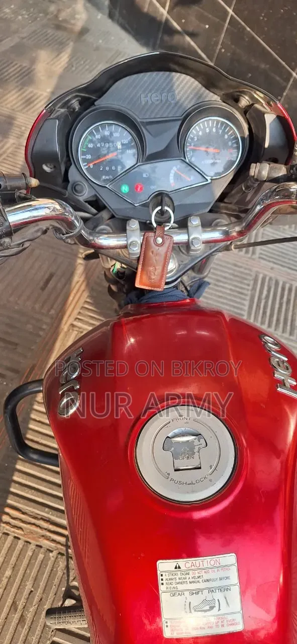 Hero ACHIEVER 2018 Red