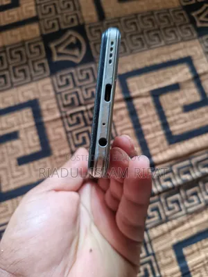 Vivo Y33s 128 GB Gray