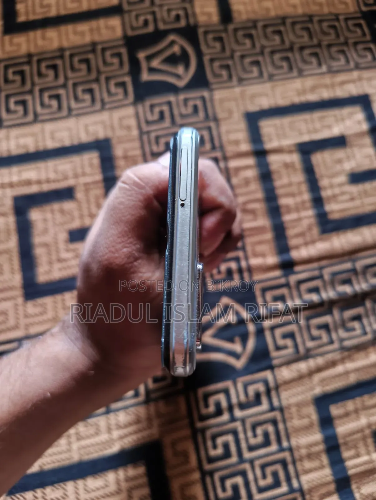 Vivo Y33s 128 GB Gray