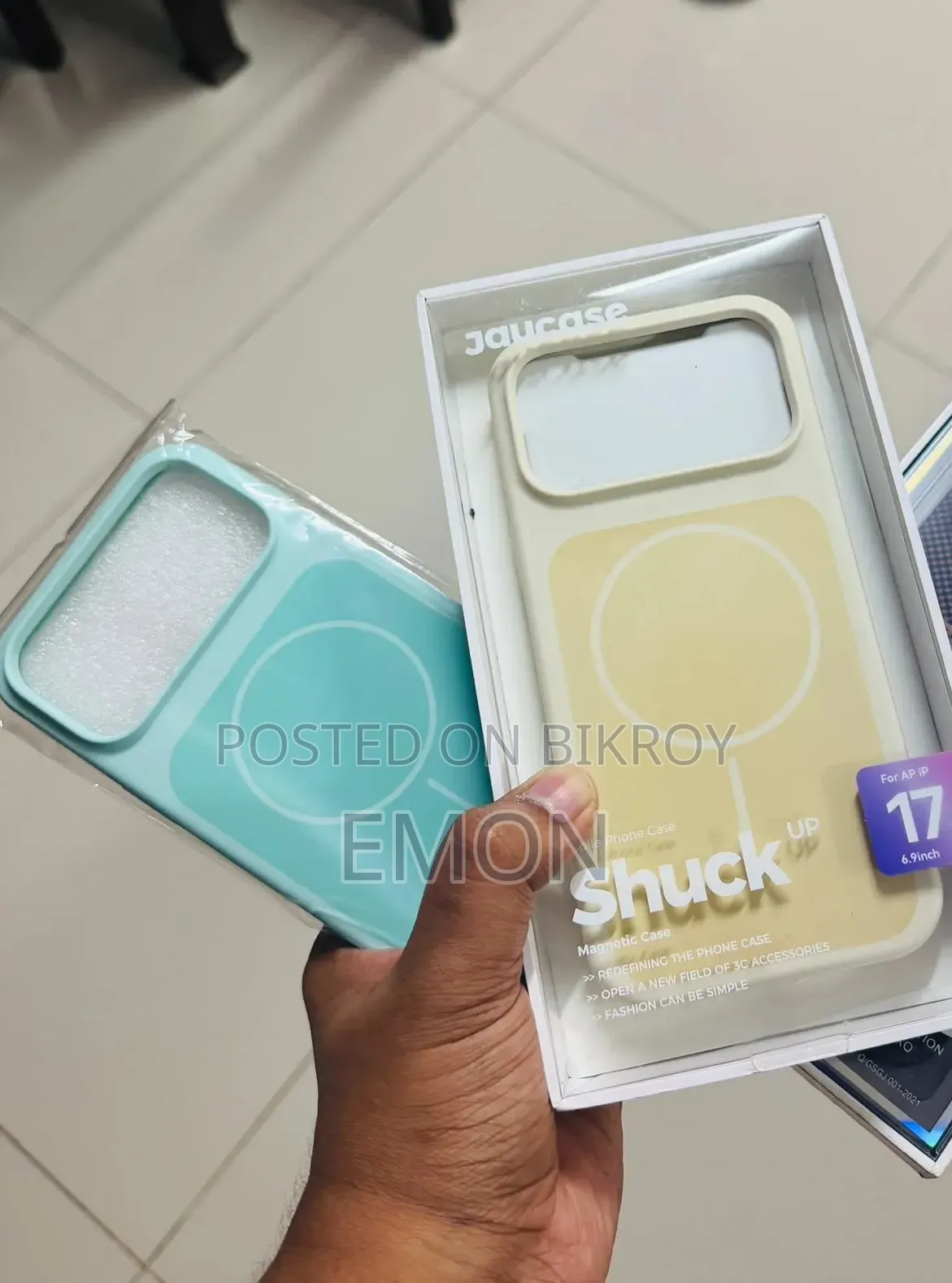 iPhone 17 Pro Max Cover