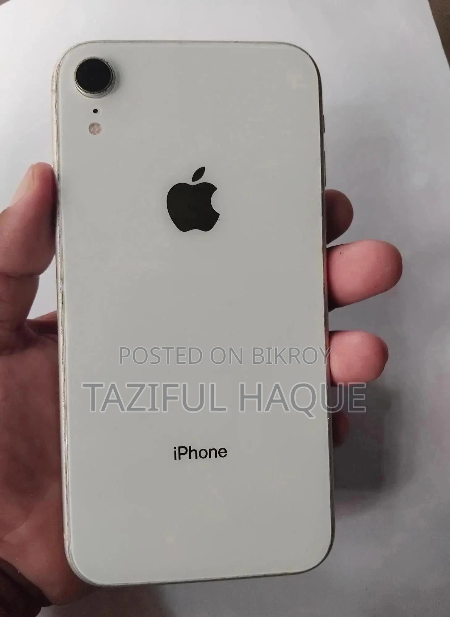 Apple iPhone XR 64 GB White