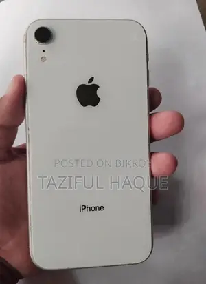 Apple iPhone XR 64 GB White