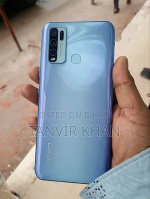Vivo Y50 128 GB Blue
