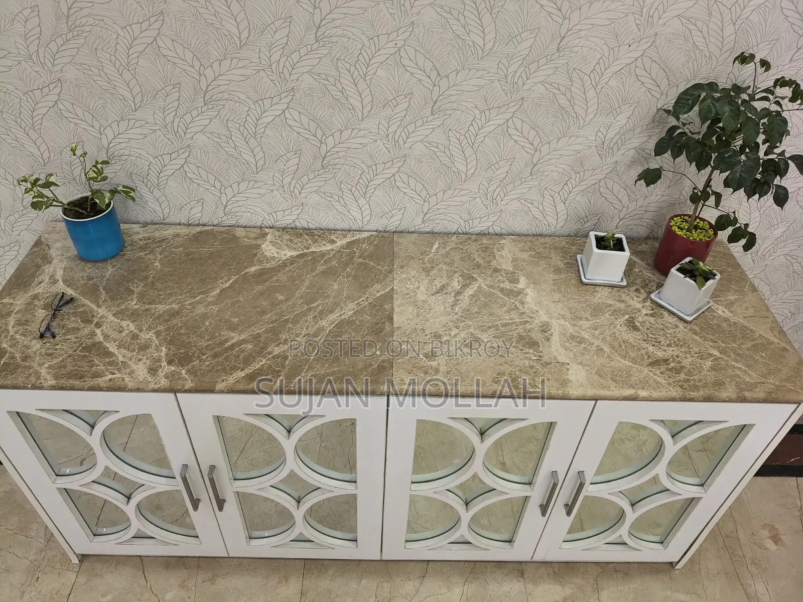 Marble Stone Top Locker