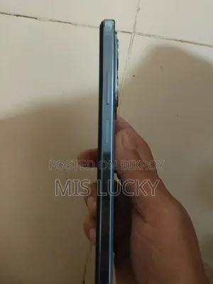 Infinix Hot 40i 128 GB Purple