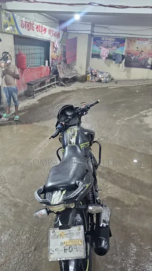 টিভিএস আপাচি আরটিআর ১৬০ টুভি ২০১৫ ব্ল্যাক
