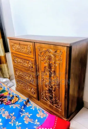 Wardrobe Sell