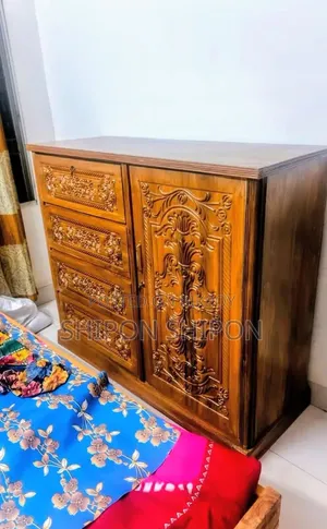 Wardrobe Sell