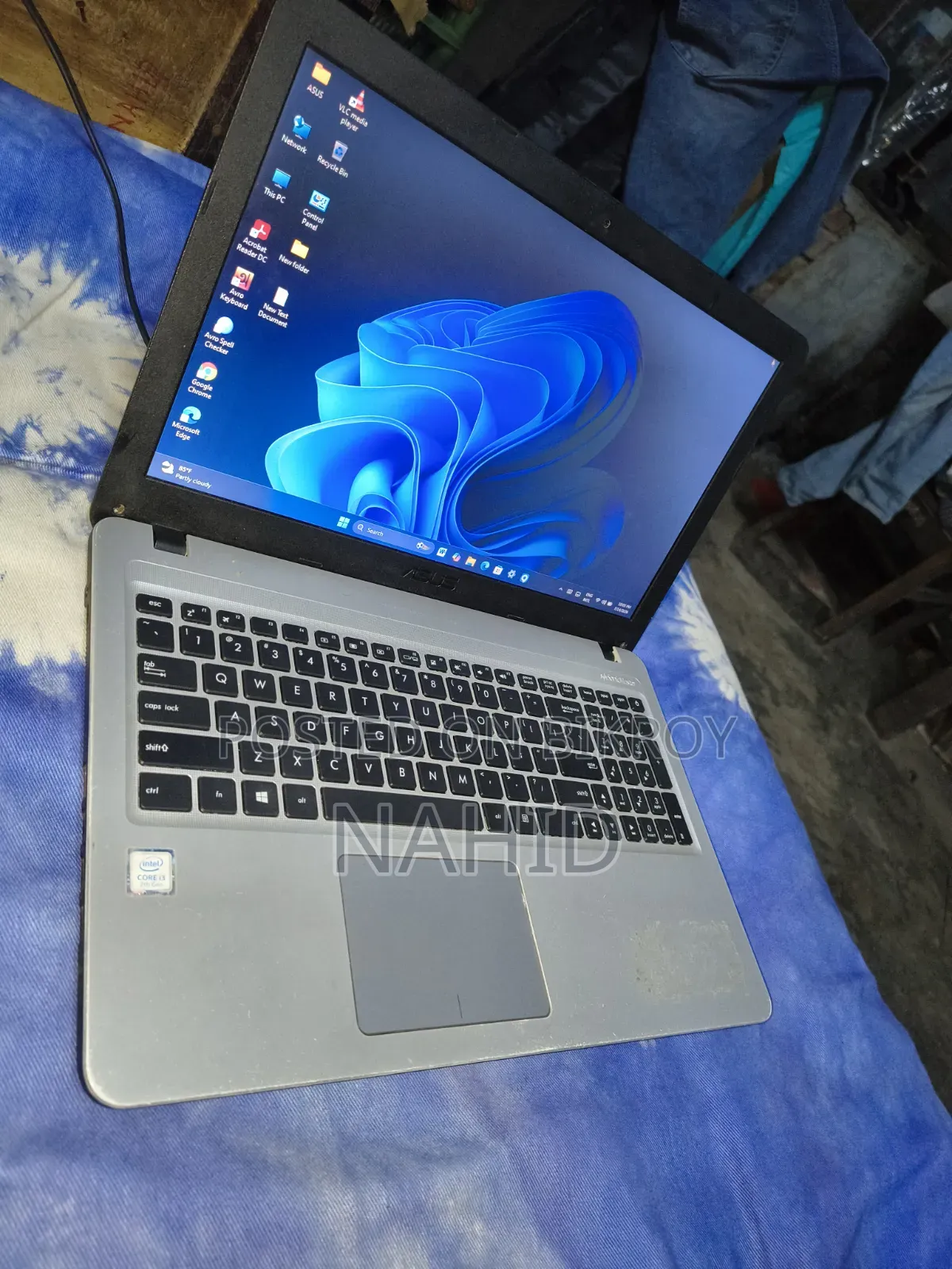 ল্যাপটপ ASUS 4GB Intel Core i3 SSD 128GB