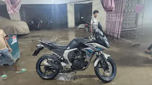 Yamaha YZF-R 2017 Black