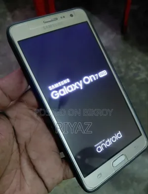 Samsung Galaxy On7 Pro 16 GB Gold
