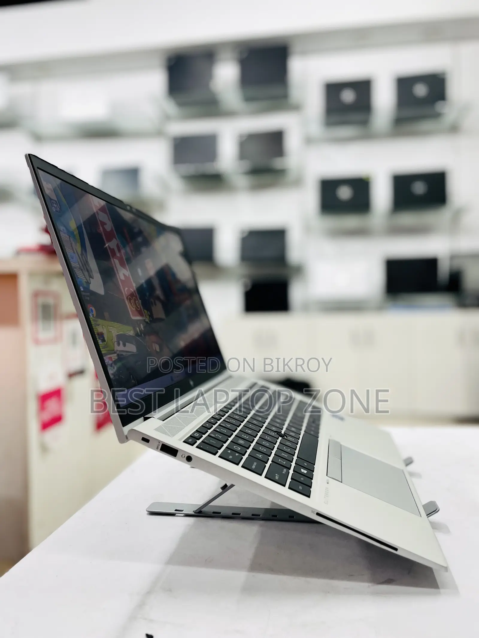 Laptop HP EliteBook 845 G8 16GB Intel Core I7 SSD 512GB