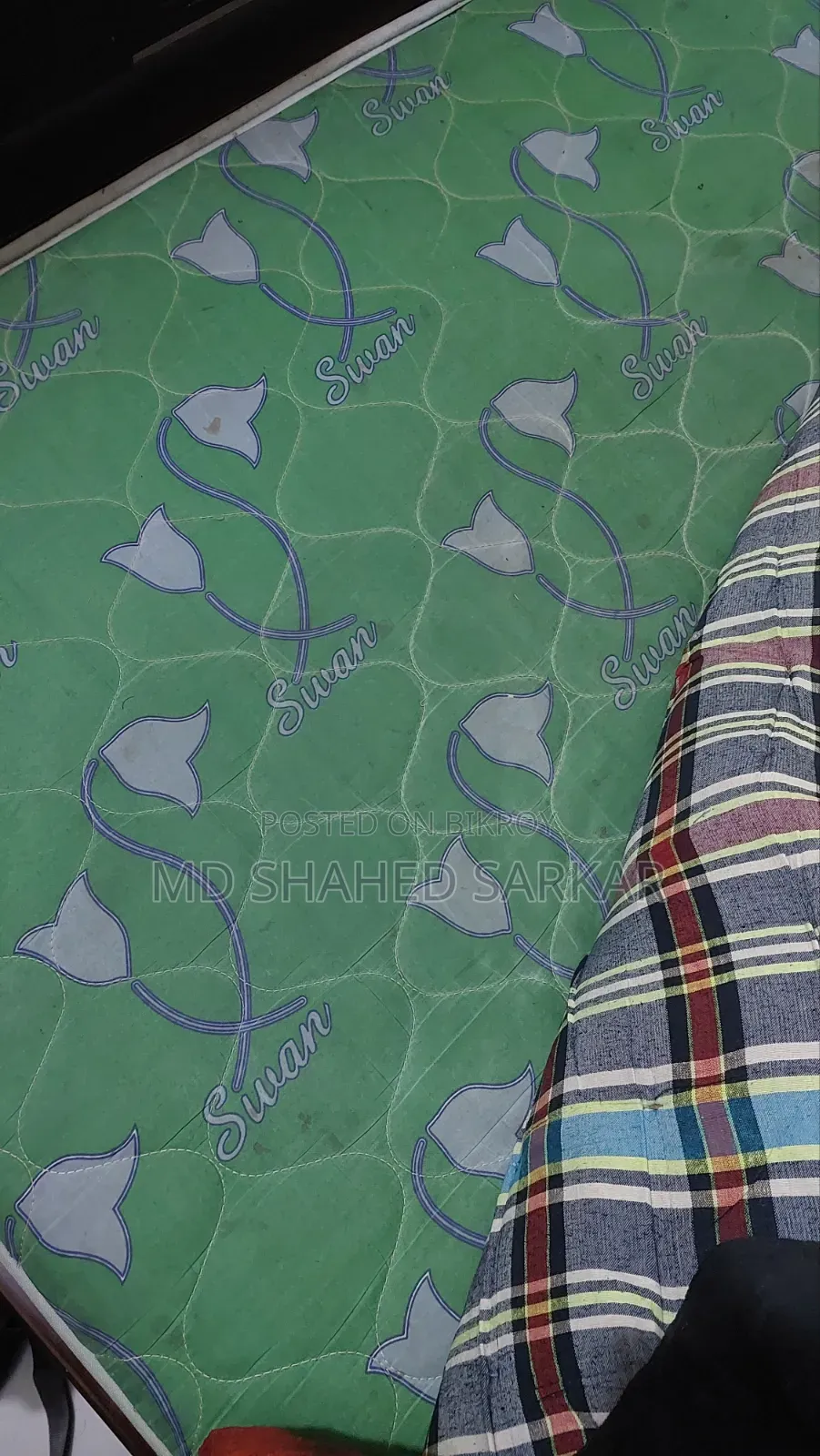 Malaysian Wooden Bed and Swan Qualityfull Mattress