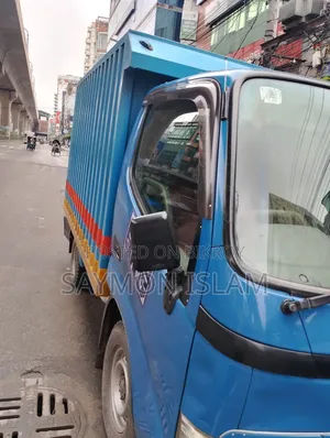 টয়োটা কাভার্ড ডেলিভারি ভ্যান ২০১০ | হস্তান্তরের জন্য প্রস্তুত