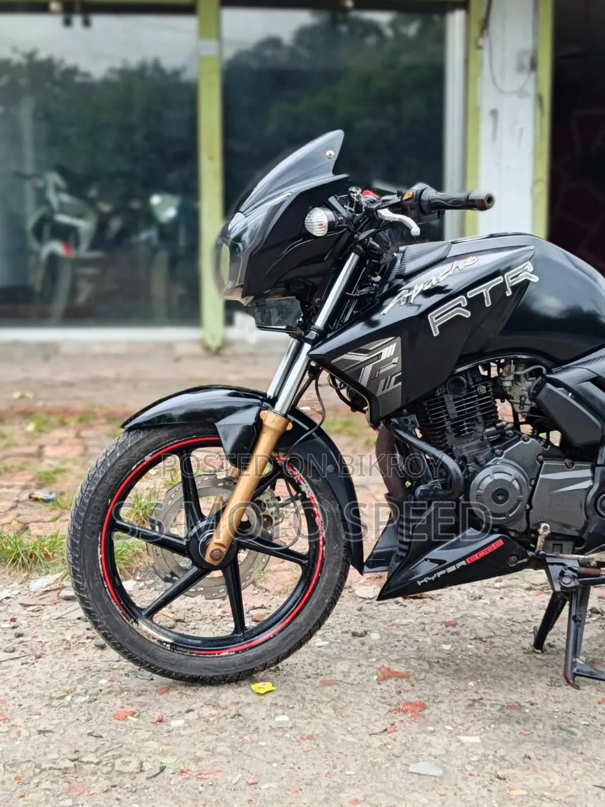 টিভিএস আপ্যাচি আরটিআর ১৬০ টুভি ২০১৭ কালো