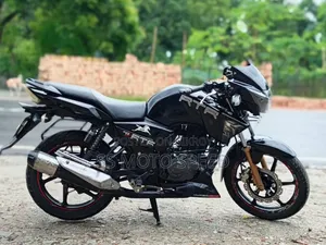 টিভিএস আপ্যাচি আরটিআর ১৬০ টুভি ২০১৭ কালো