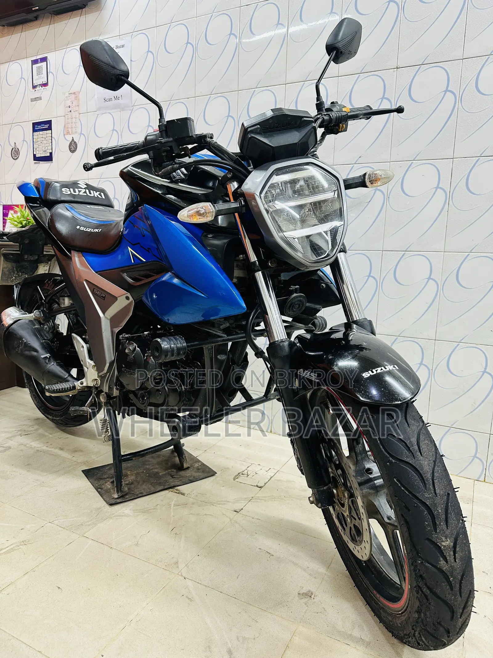 সুজুকি জিক্সার ২০২০ নীল