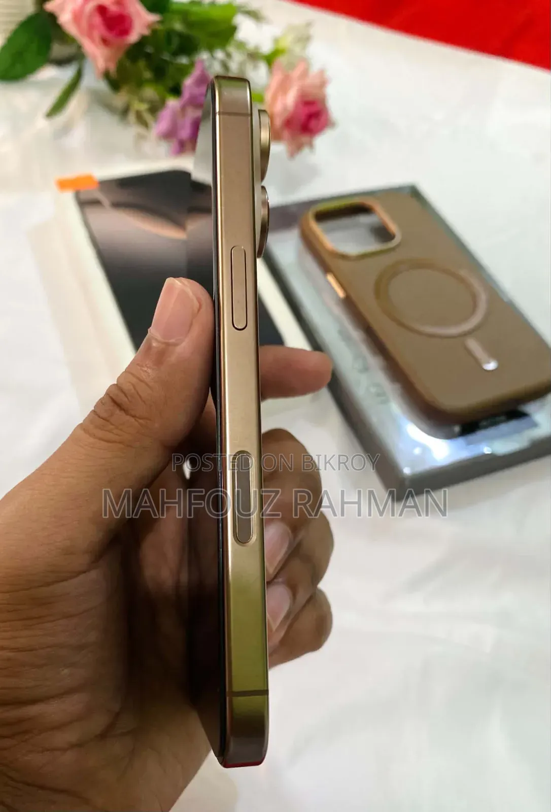নতুন অ্যাপল আইফোন ১৬ প্রো ২৫৬ জিবি গোল্ড