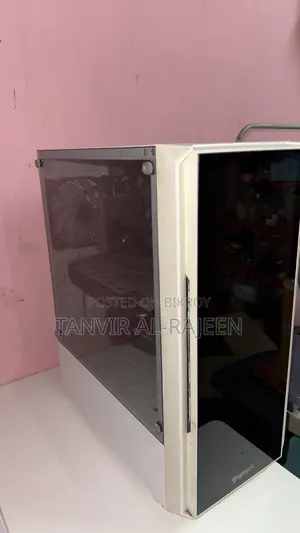 ডেস্কটপ কম্পিউটার গিগাবাইট ৮জিবি ইন্টেল কোর আই৭ এসএসডি ২৫৬জিবি