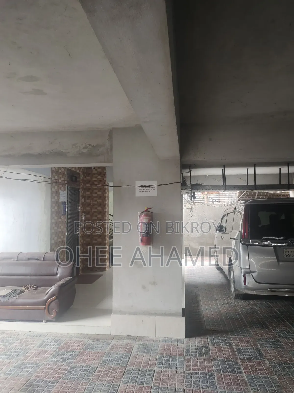 Furnished 5-bedroom Apartment in Mohammadpur for Sale