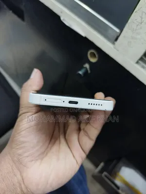 নাথিং ফোন ৪এ ১২৮ জিবি সাদা