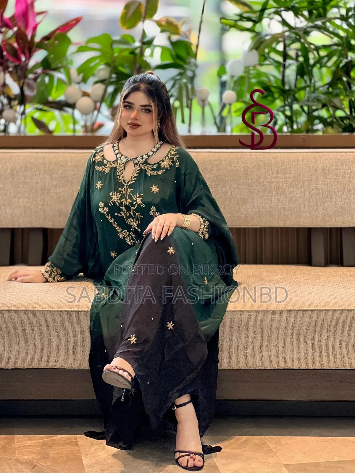 Exclusive Hand-Worked Karchupi Kamiz Set