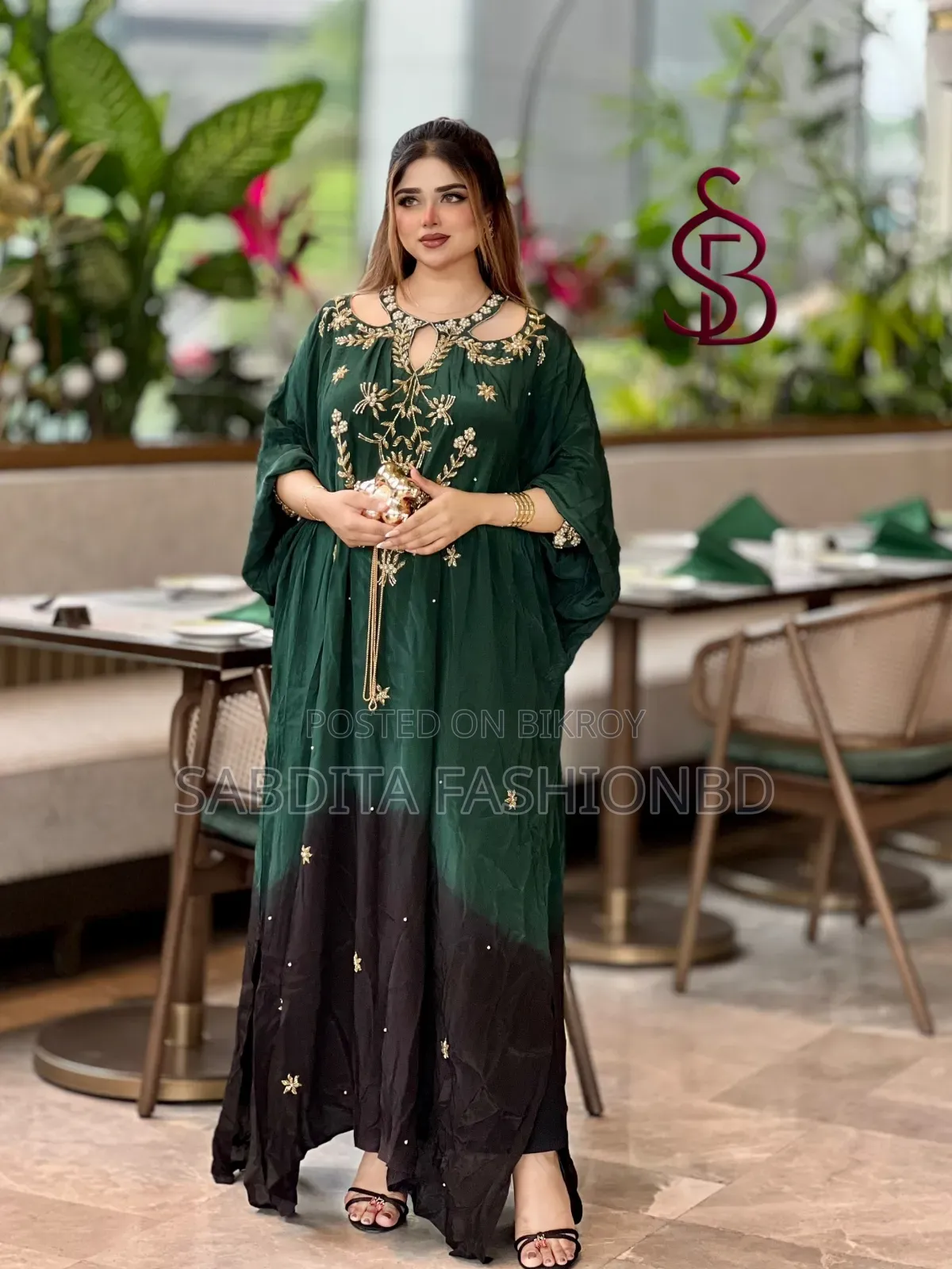 Exclusive Hand-Worked Karchupi Kamiz Set