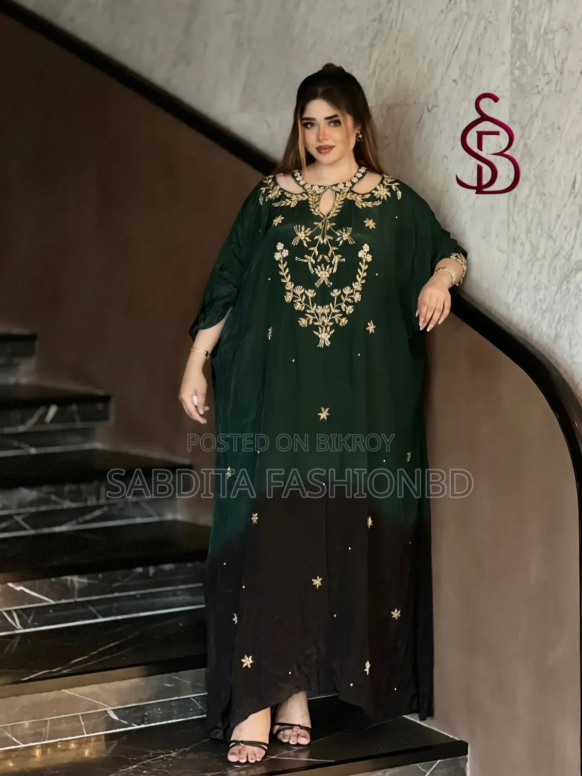 Exclusive Hand-Worked Karchupi Kamiz Set