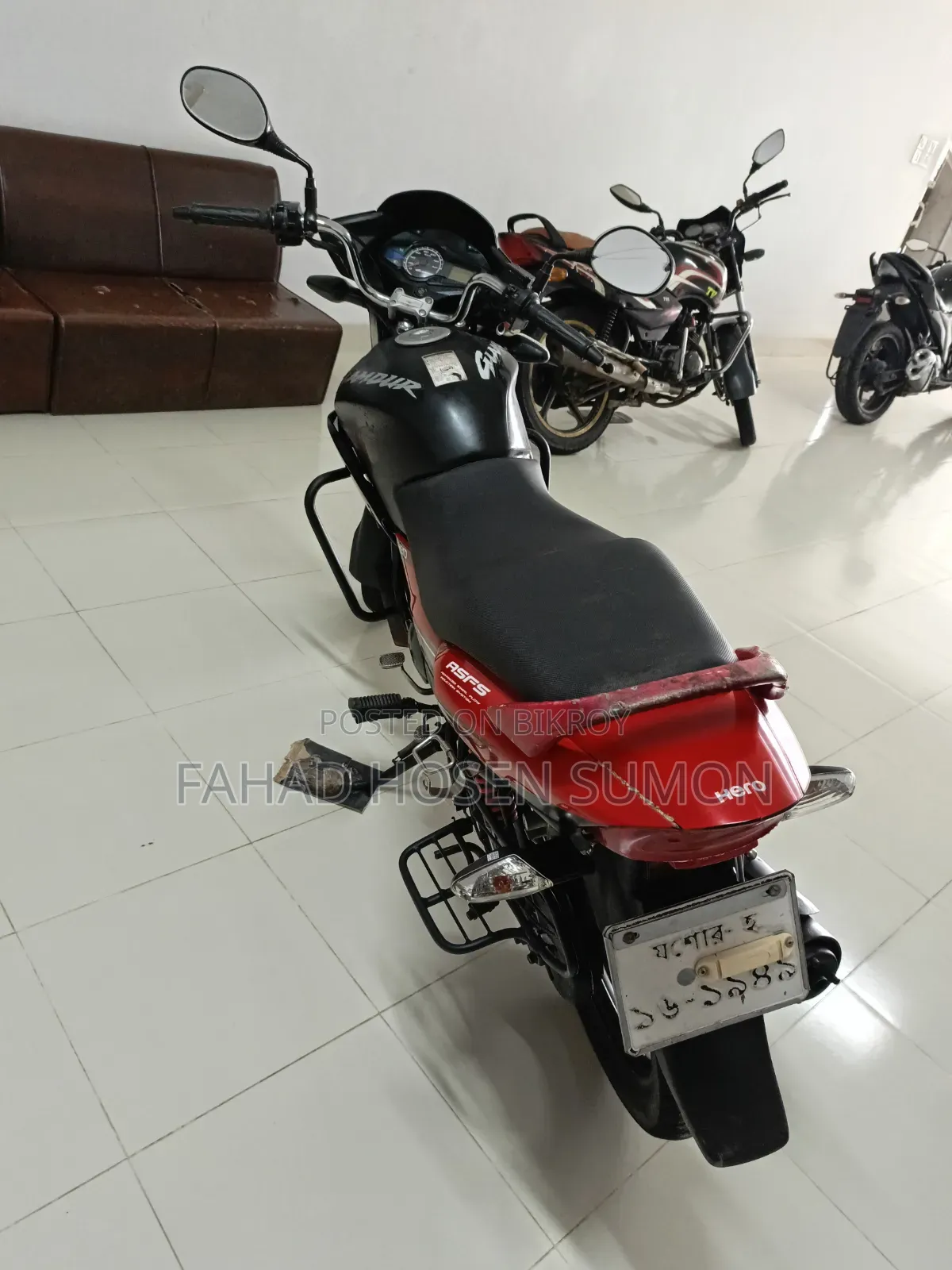 Hero Glamour 2018 Black