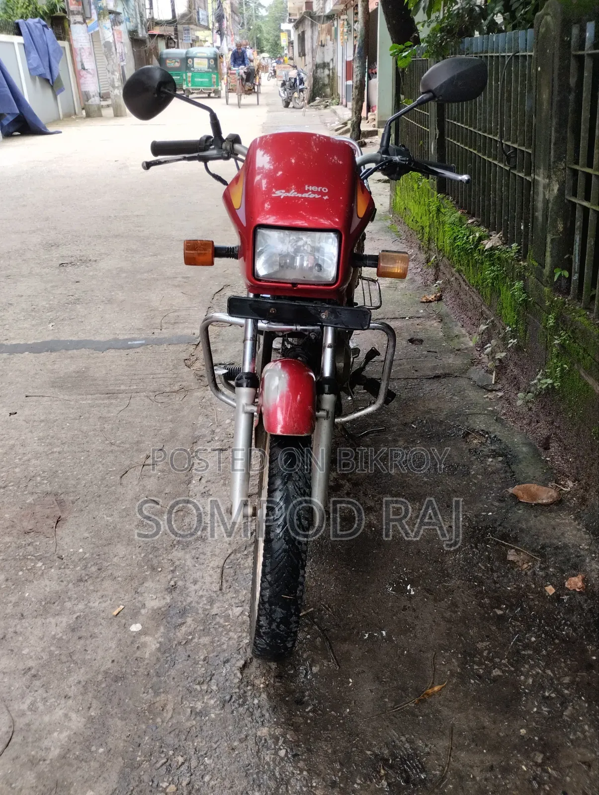হিরো স্প্লেন্ডার প্লাস ২০১৮ রেড