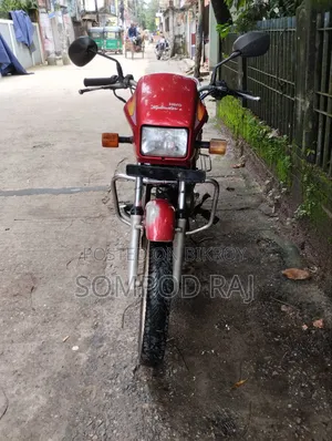 হিরো স্প্লেন্ডার প্লাস ২০১৮ রেড