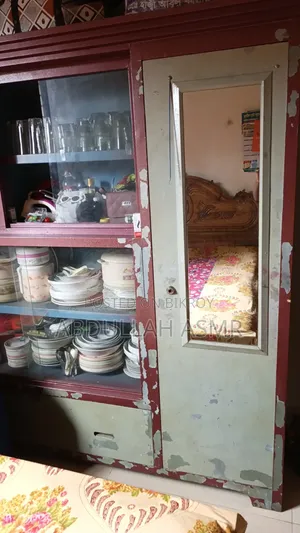 Large Size Showcase